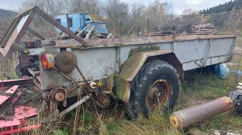 RUR 5 - rozmetadlo hnoja - 2