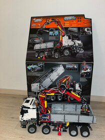 LEGO Technic 42043 Mercedes-Benz Arocs - 2