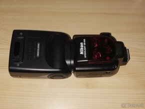 Nikon Speedlight SB-900 - 2