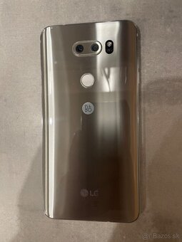 LG V30 Thinq - 2