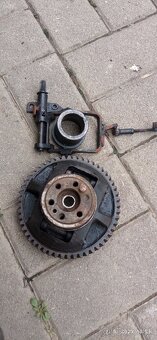 Traktor RS 09 - 2