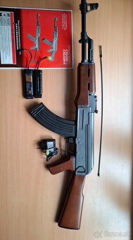 Airsoft AK-47 CYMA - 2