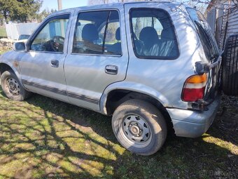 Kia sportage 4x4 2l - 2