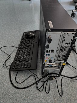 Predám LENOVO - 2