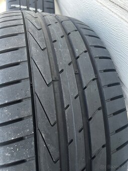 Hankook Ventus 225/45 R17 - 2