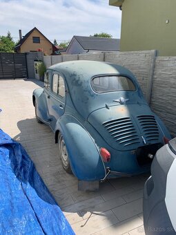 Renault 4 CV, 1958 s TP biele ŠPZ - 2