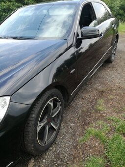Mercedes e - 2