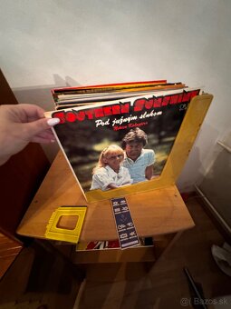 Gramofón + platne - 2