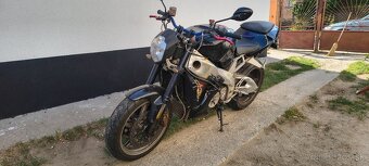 Aprilia rsv 1000 mille - 2