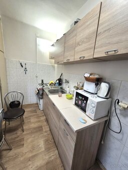 PREDAJ - čiastočne prerobený 2 izb.tehlový byt, meďerčská ul - 2