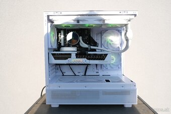 Herný PC, ULTRA 7 265KF, RX 9070 XT, 64GB RAM DDR5, 2TB SSD - 2