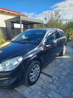 OPEL Astra VAGON.kombi r.v.2010. - 2