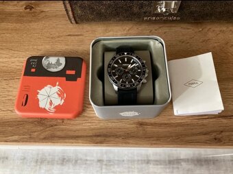 znackove panske hodinky fossil - 2