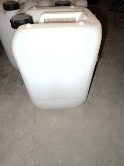 Plastové 20 l  bandasky - 2
