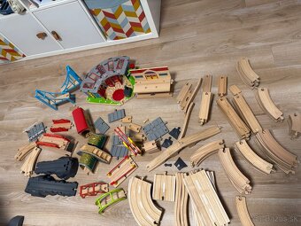 Vláčiková drevená dráha - 2