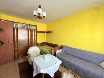 Výrazne znížená cena  1 - izbový byt  v obci Bobrovník - 1  - 2