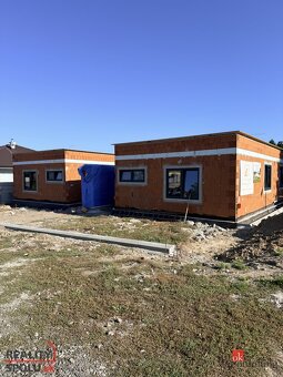 Novostavba rodinného domu v Dudinciach. (verzia B) - 2