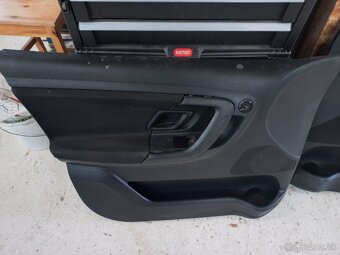 Skoda roomster Tapacíre predných dverí - 2