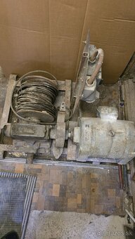 Stavebný naviják - 2