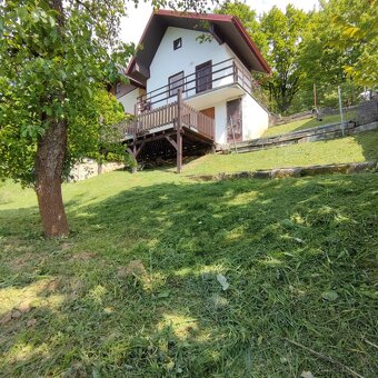 Murovaná chata Borčice - 2