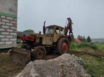 Predam bager Bielorus EO2621A - 2