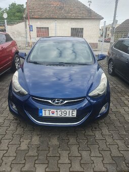 Hyundai Elantra 1,6i - 2