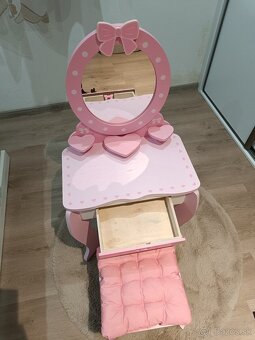 Toaletný stolík so stoličkou - 2