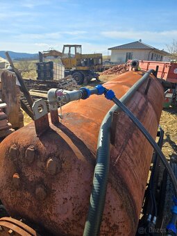 Cisterna na uzitkovu za traktor - 2