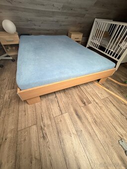 Manželská postel - 2