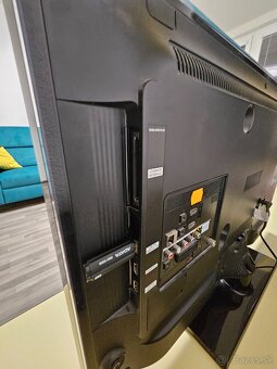 Samsung 82cm (32") - 2