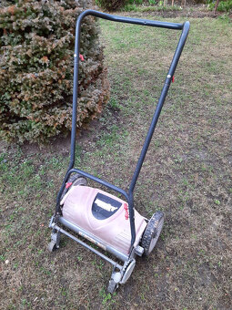 ručná vretenová kosačka - 2