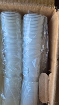 Plastové poháriky - 2