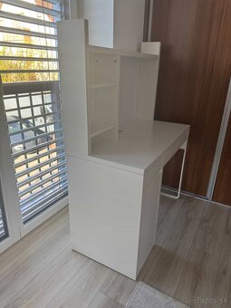 Predám detský písací stôl so stoličkou - 2