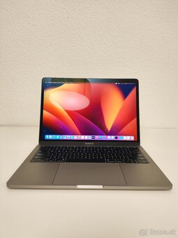 MacBook Pro 2017 | i5 • 8GB • 128GB SSD - 2
