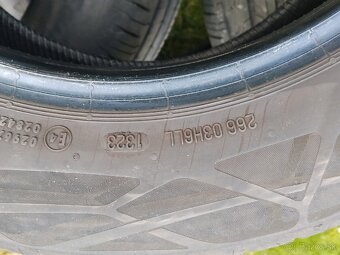 Pneu 185/65 r15 - 2