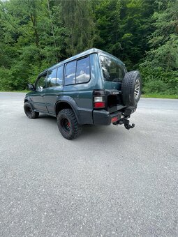 Mitsubishi pajero 2.5 73kw - 2