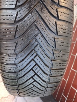 Predám  disky+GUMY 225/55R17 ,5X108 - 2