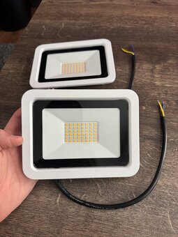 2x 50w LED reflektory - 2