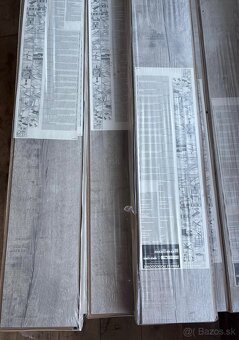 Podlahové panely Dub Franco AC4 2,22 m2 - 2