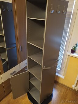 Praktická otočná skriňa - 2