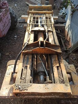 Veža zdviž za traktor trojbod - 2