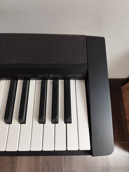 Elektronický klavír Casio - 2