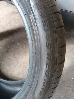 245/45r20 pirelli r.v2022 - 2