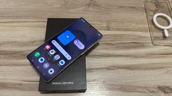 Vymenim Samsung S25 Ultra 512gb + obal a nalepene sklo - 2
