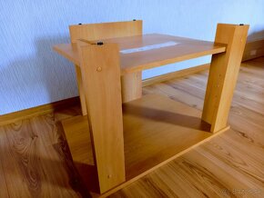 Stolík - 2