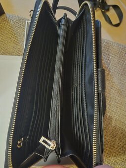 Nová kožená peňaženka Guess - 2