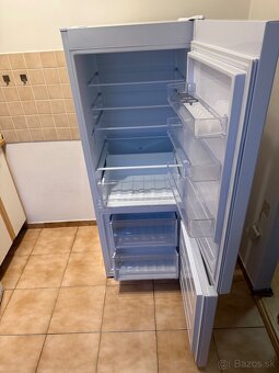 Chladnicka bo vybornom stave - 2