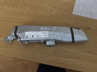 volvo xc60 airbag sedačky sofer 2017+ - 2