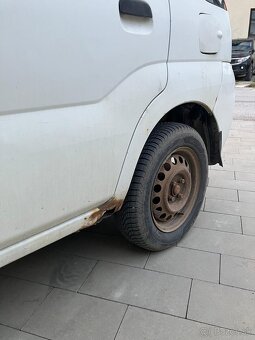 Predám Suzuki Ignis 1.3 benzín (r.v. 2006) - 2