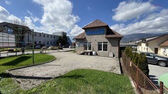 Na predaj: Obchodno-prevádzkový objekt s parkovaním a pozemk - 2